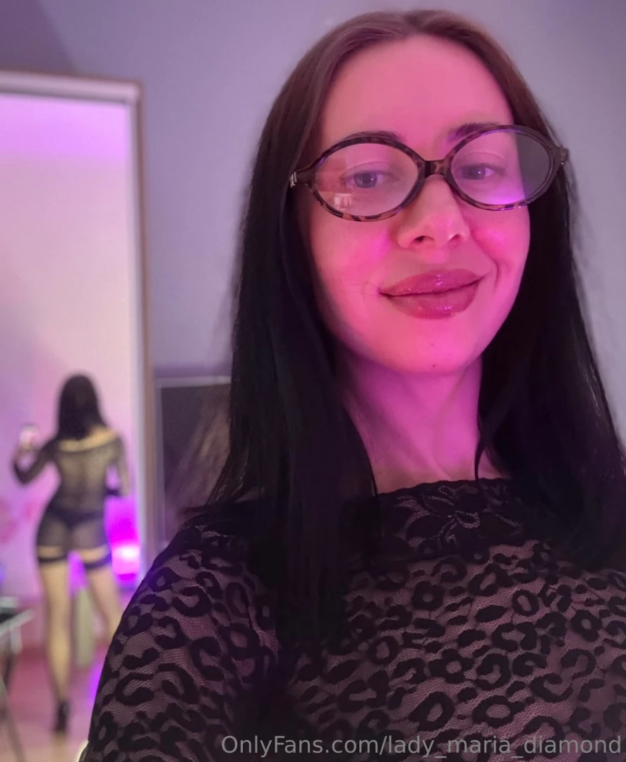 One look in the mirror and even my reflection had to pause for a 