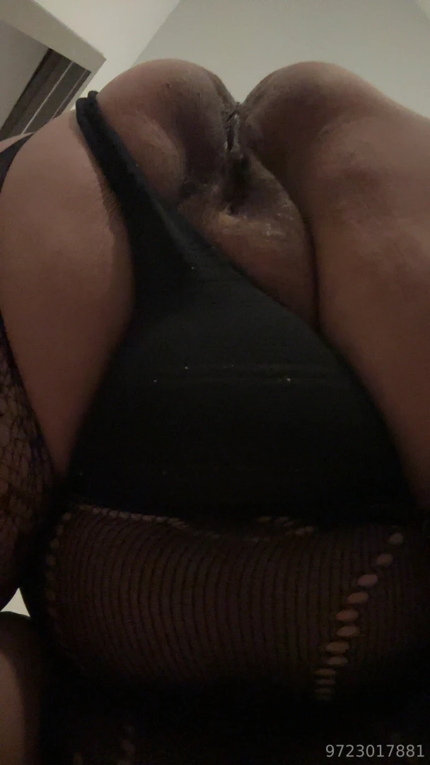 Hey babes now accepting pic video requests part 2 