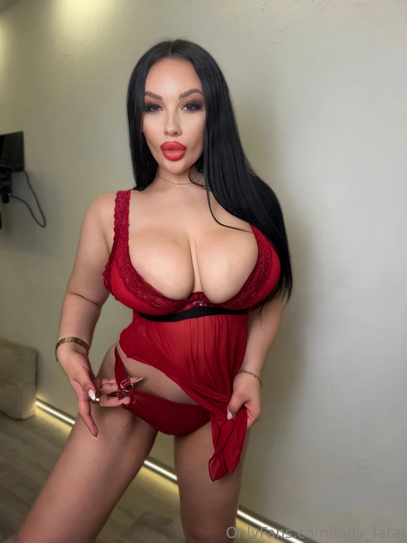 Onlyfans i m just starting my onlyfans journey please support me 