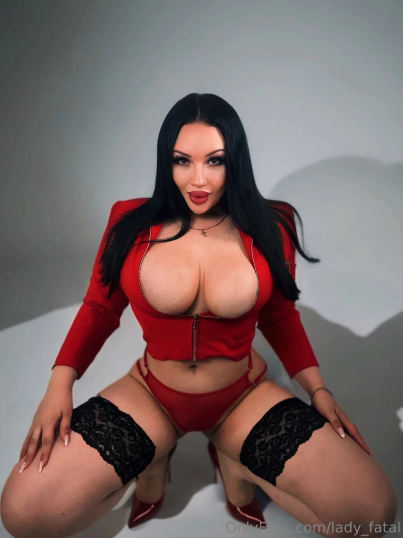 I undress you with my eyes 