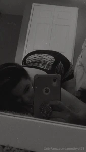 Backshots while you make me watch how pretty i look taking it in this