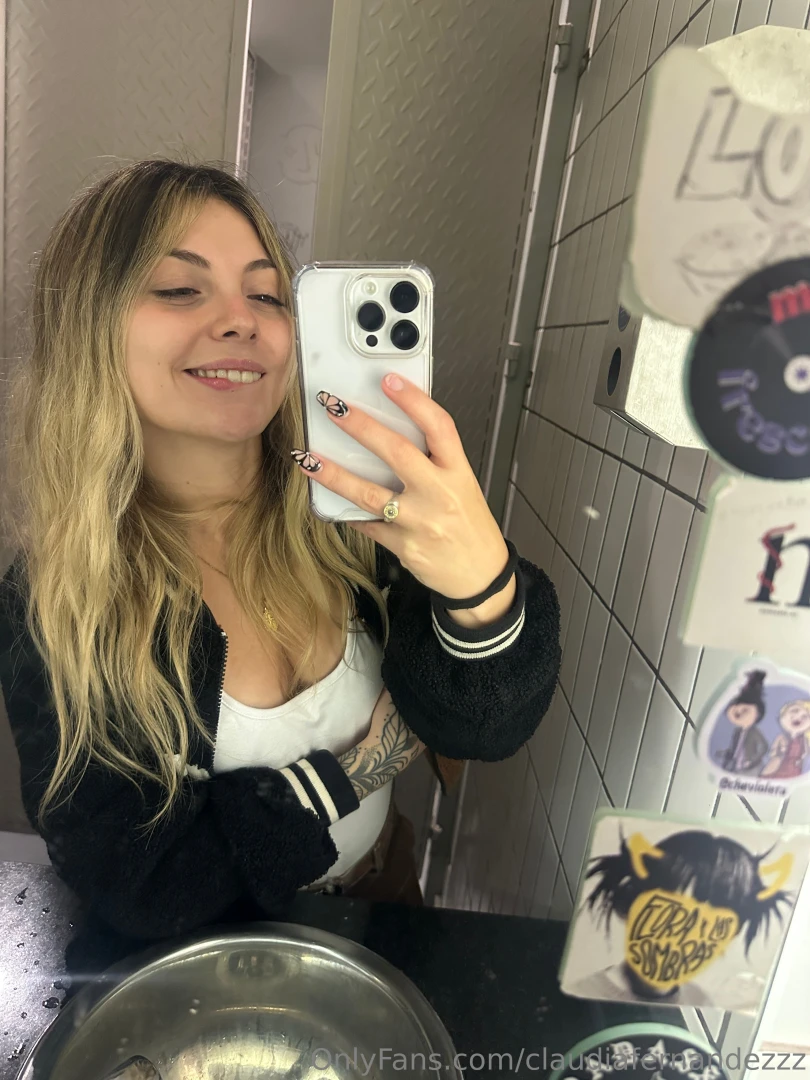 Se me ocurren cositas en este ba o 