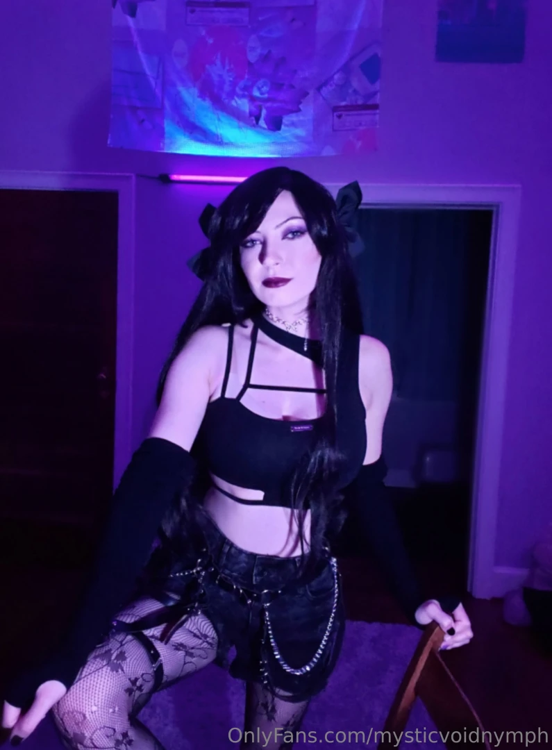 Raving in my room part 2 