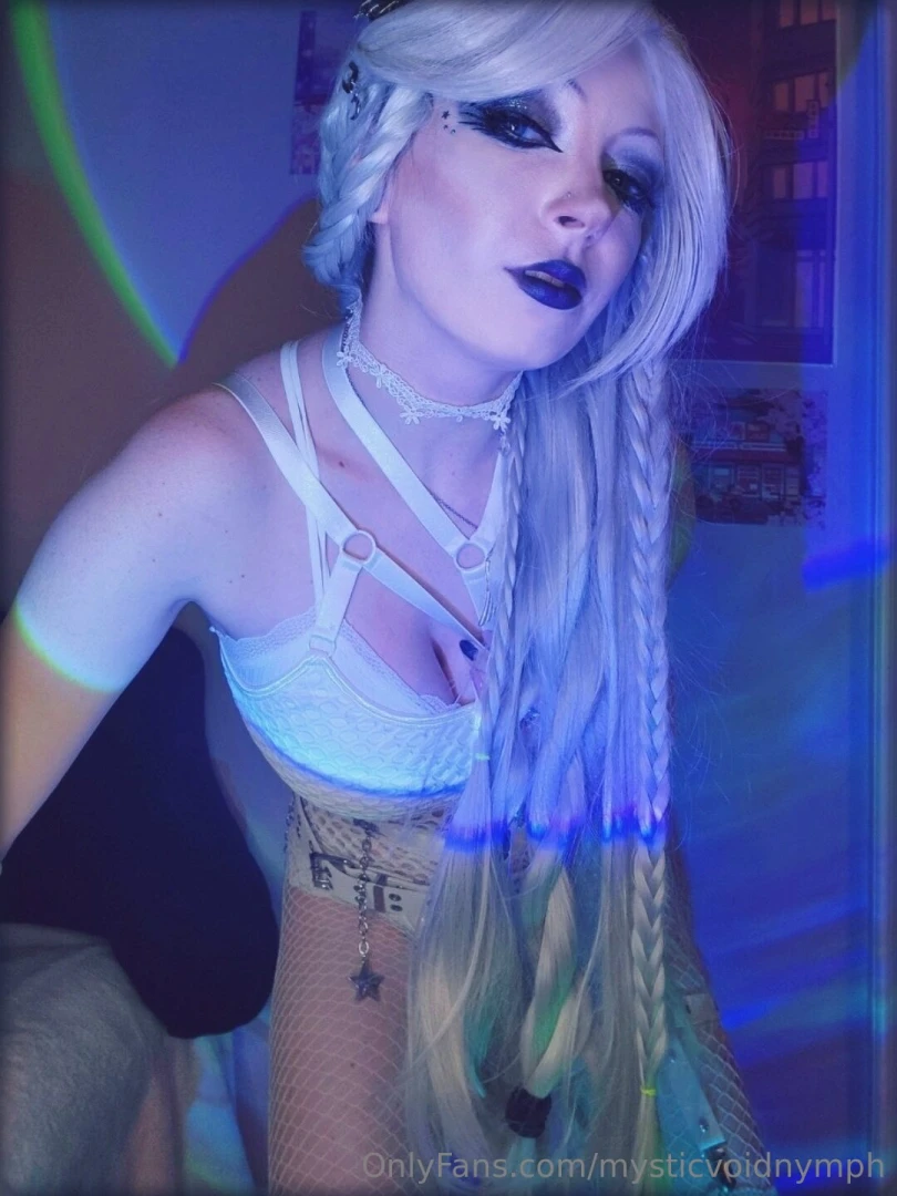 Some lewds in this set for u 2 shoe pics included more coming sometime part 1 