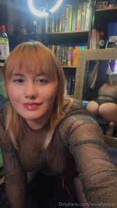 Don t mind lil me playing with my butt in my thigh highs this is