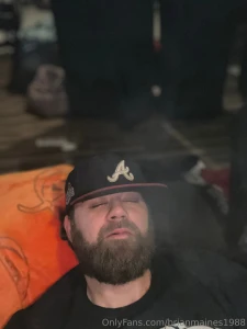 Merry christmas and updated no longer have to tip to message so feel