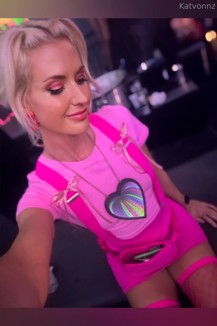 Logging off the free page this one for the weekend if you have custom 