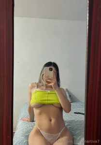 Hey love come closer i ve got a little secret to show you l1ttledevill
