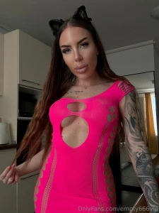 Abia astept sa vina vara sa port rochite fara chilotei part 3