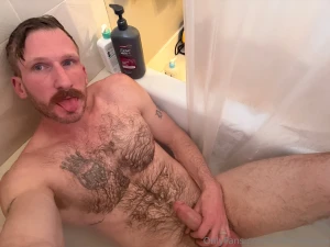 Fat cock friday activities come sit on it while i enjoy this warm tub