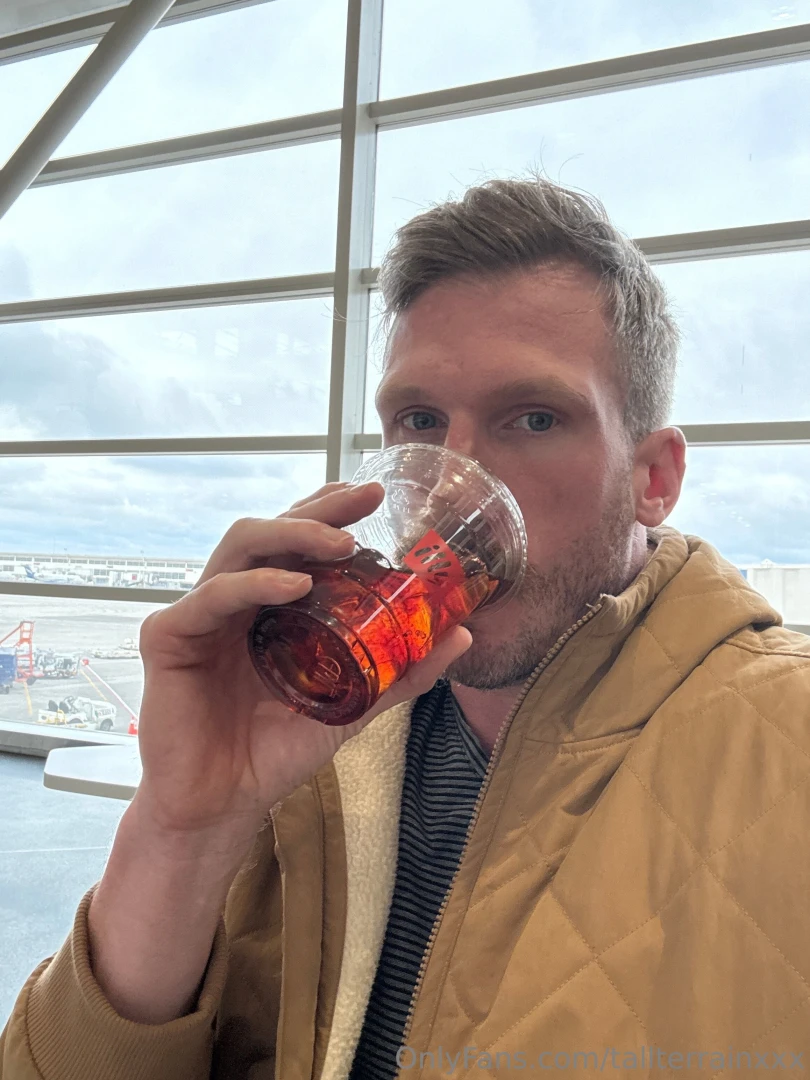 In the airport in detroit sipping on caw-fee but in search of 