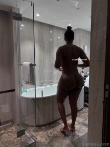 Do you love tall women i m 5 11