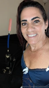 Just showing you this sweet pussy