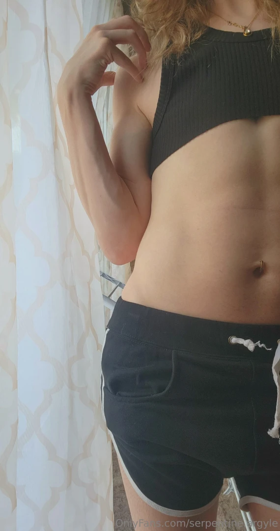 Traditional femboy fit 