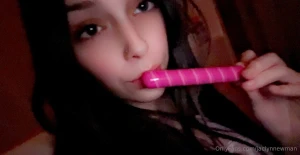 I miss my brunette hair so i m dropping an old car sex vid of me with