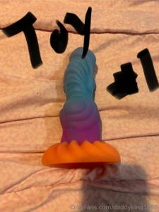 Which toy should i bring in the shower tonight join me tonight around part 1