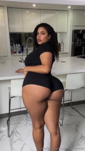 Simp for every inch of my perfection