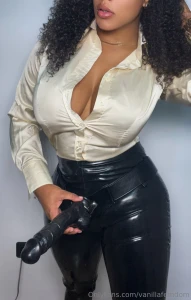 Would you let a girl fuck your ass on the first date