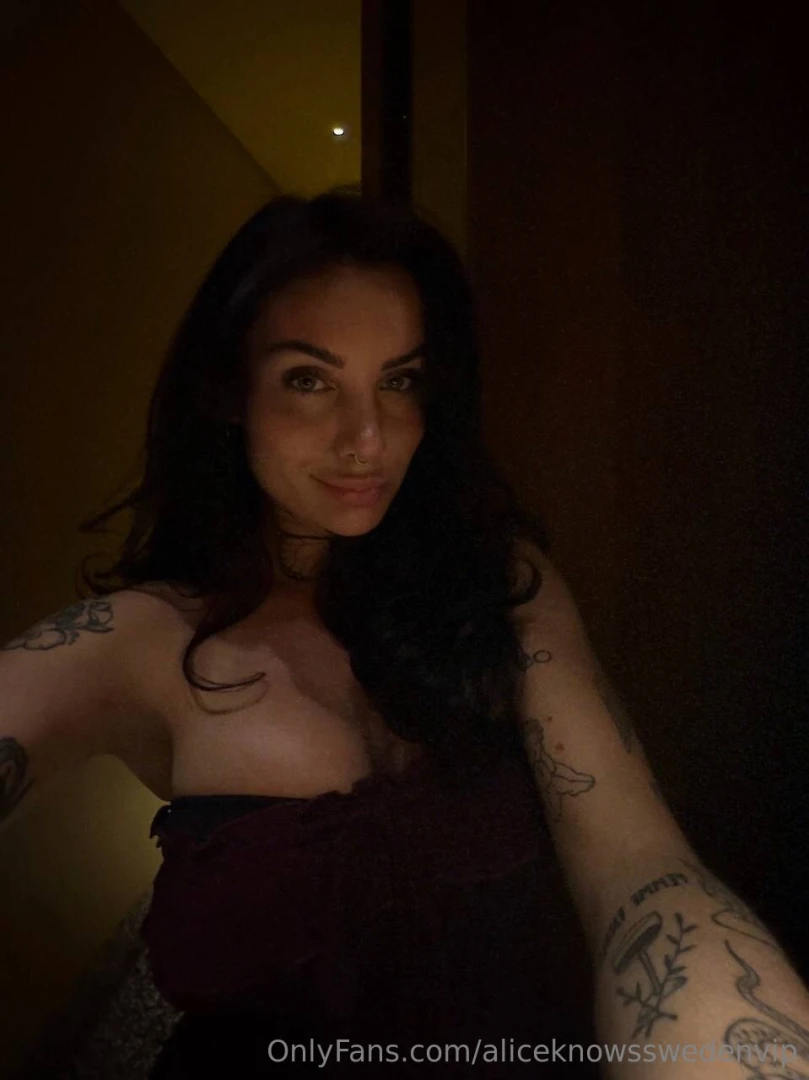 Alice goes to portugal edition had the best time taking in the sun and 