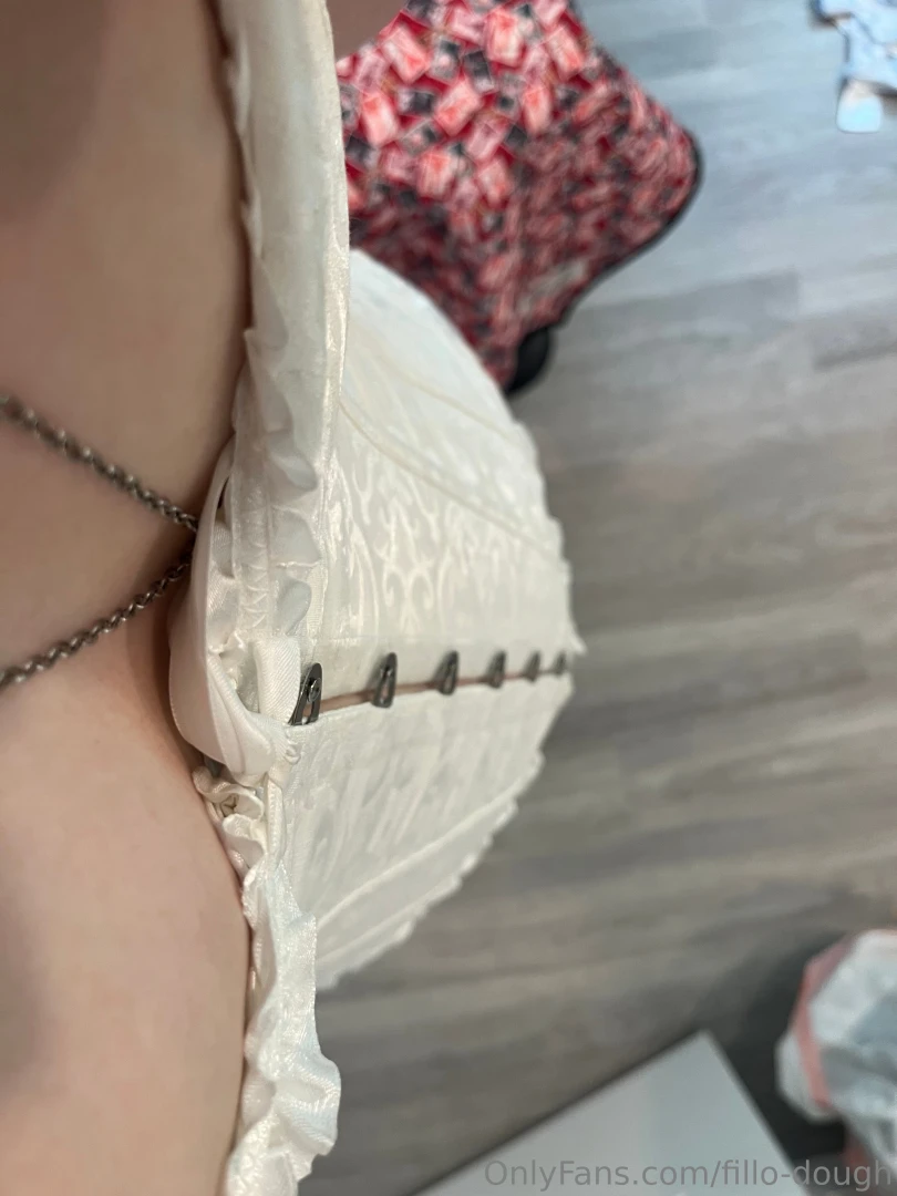 I wanted to get dressed up but i needed a way to hide my belly so i part 1 