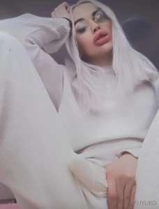 Free free free hello i m evatsbarbie secretly - i m trans i feel hot
