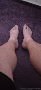 I think my feet need more sun