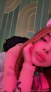 This kitty needs attention part 1