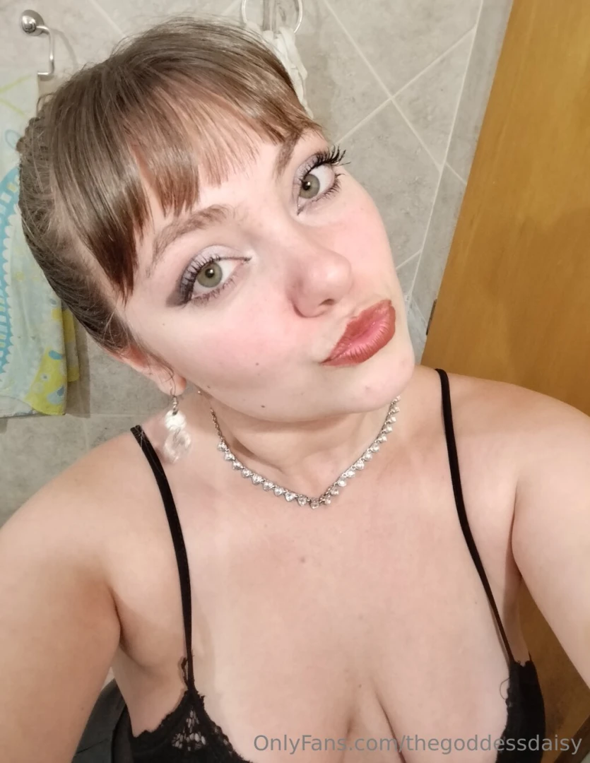 There s something about me your mind can t quite process maybe it s 