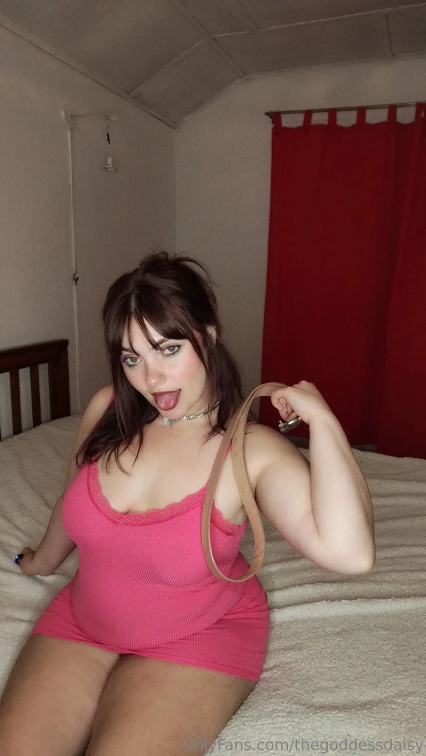 What do you feel when you know that a big alpha can have me like this 