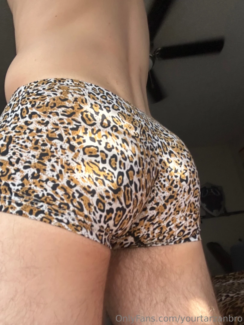 A little leopard print goes a long way ugh ugh 