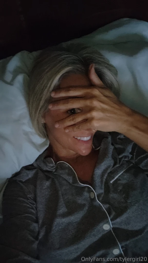 Should i take the hand off 