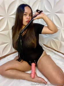 I m your new latin queen https onlyfans com camqueen fetishes worship