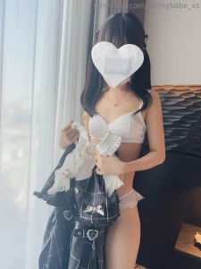 Help me tie my ribbon please part 1