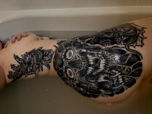 Would u worship my ass lt 3