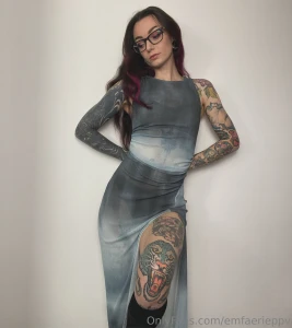 Front or back part 3542