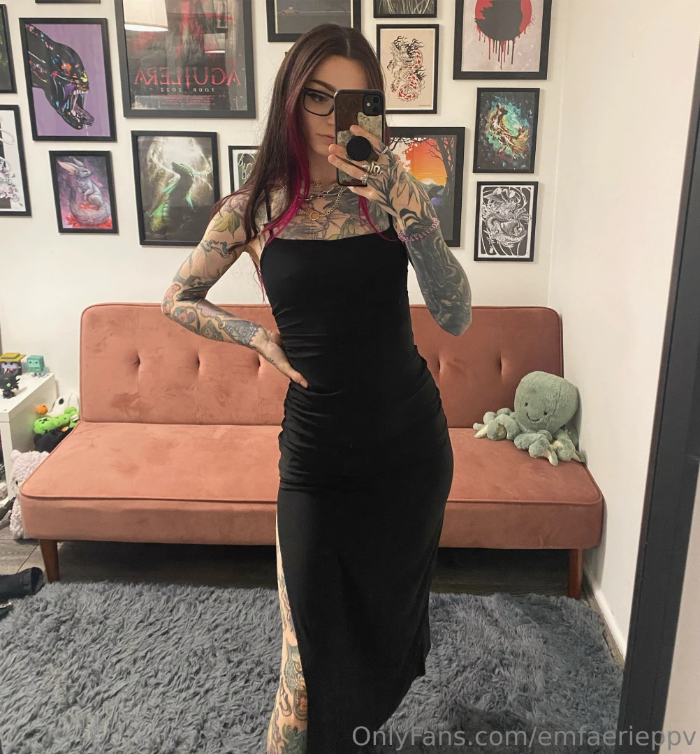 Little black dress i just labelled all my ppv content on my profile so 