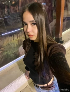 Feeling cutee but lonely