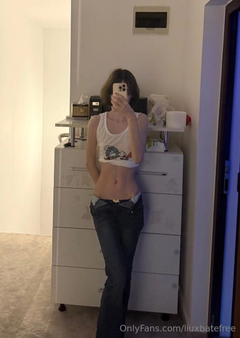 Do i look good with low waist jeans 