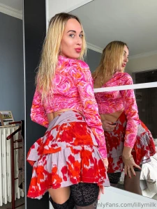 I usually prefer more subdued colors but sometimes the weather and my part 2