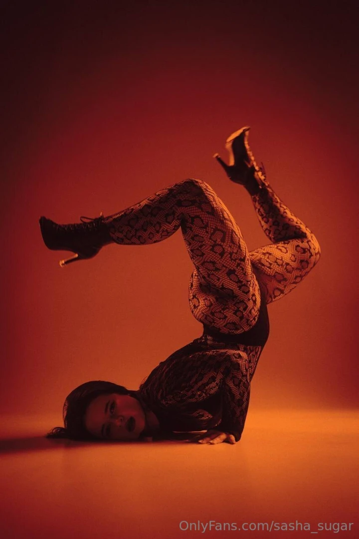 Dance is my favorite foreplay the flexible body the smooth movements 