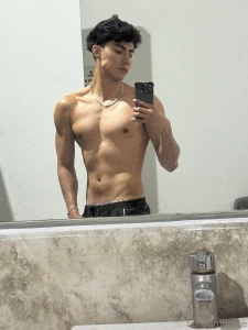 Wanna see the vid i filmed at the gym