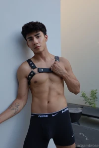 Who else likes leather part 1