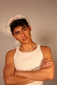 Merry christmas i hope you all have a wonderful day and enjoy