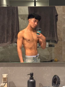 I need my dick sucked and worshiped