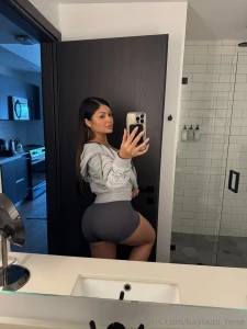 Mirror mirror on the wall i own the throne i ll never fall part 3