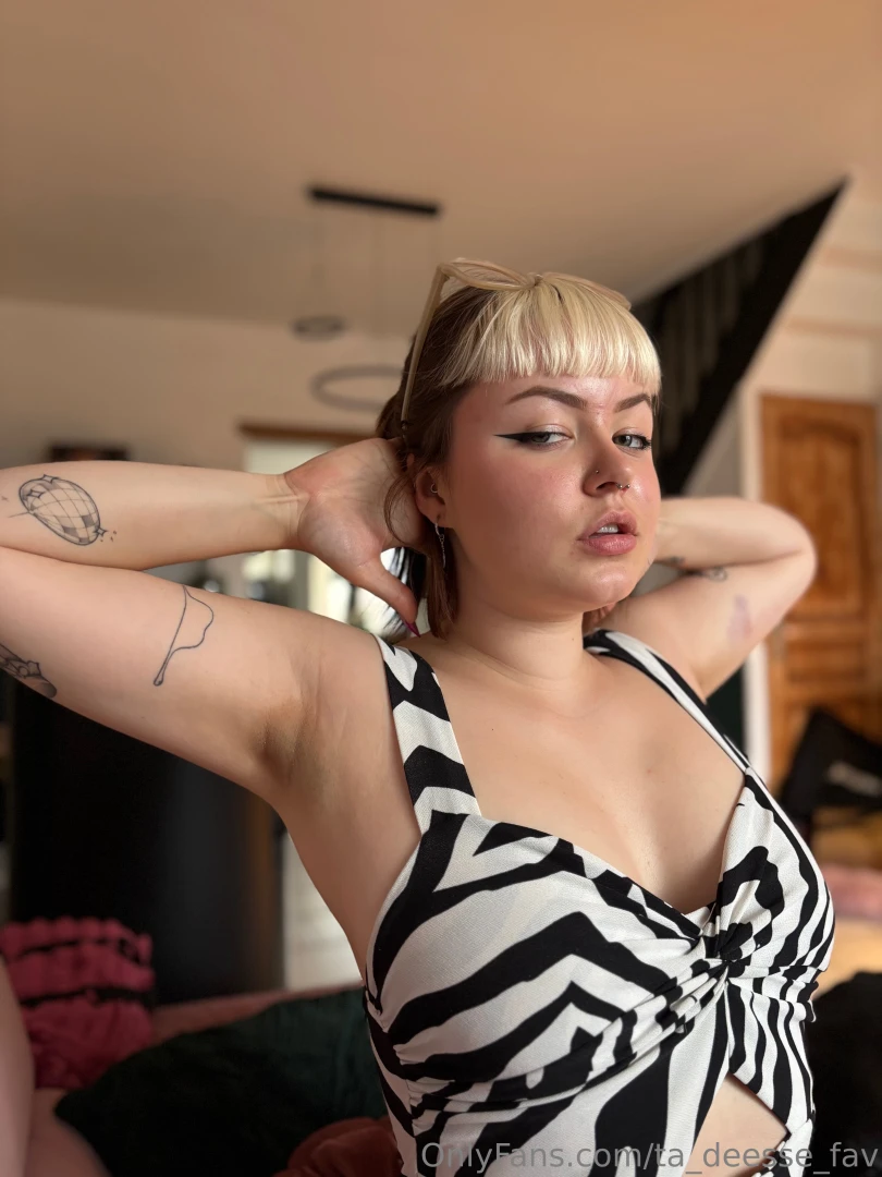 Tu aimes mes aisselles 