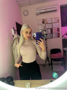 Came for a brow fix but ended up staying for coffee gossip and all the