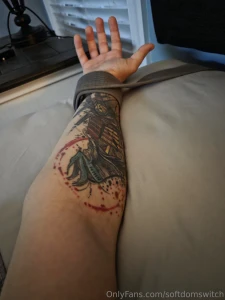 You walk into the room and see this what are you doing part 3