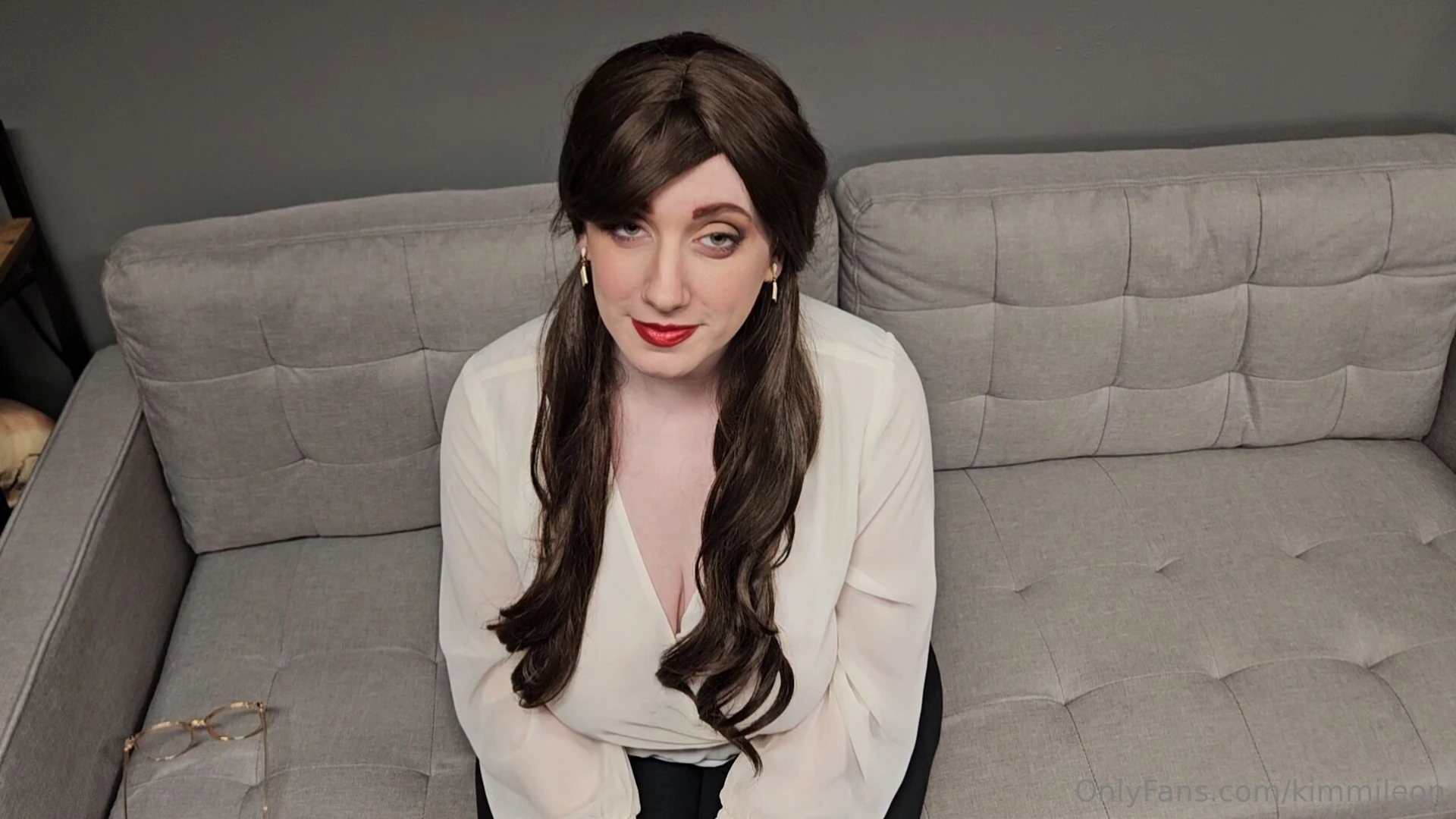 Here is the photo set part 1 from our secretary kimmi video shoot this part 38 