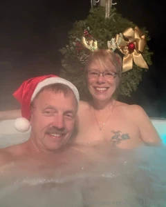 Merry christmas from the hot tub part 1